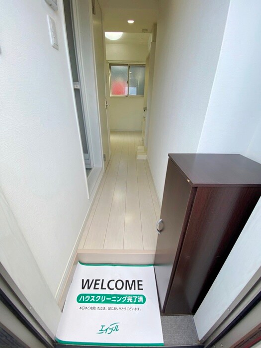 物件内観写真22　(玄関)