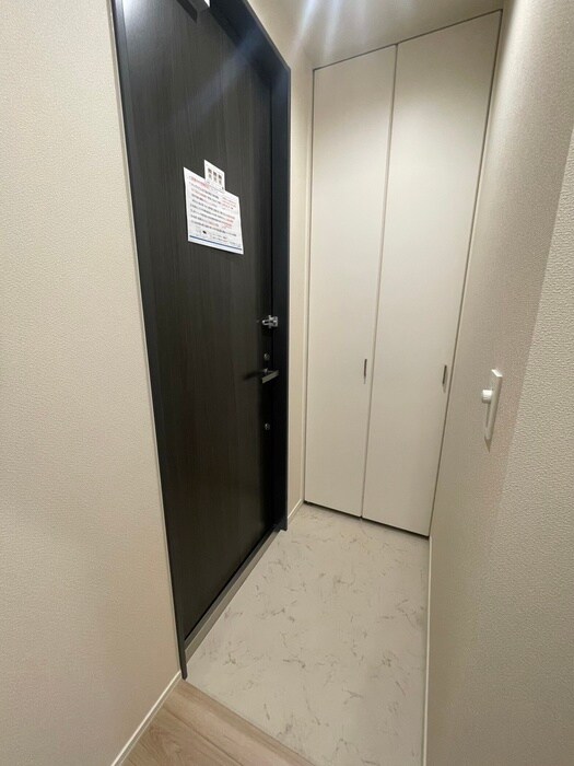 物件内観写真14　(玄関)