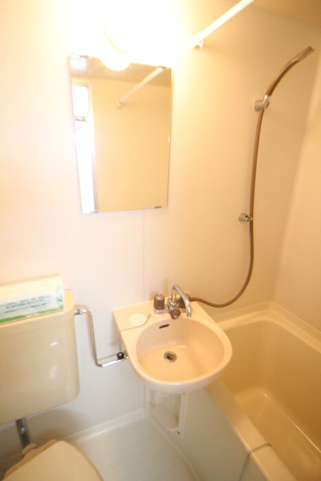 物件内観写真11　(洗面)
