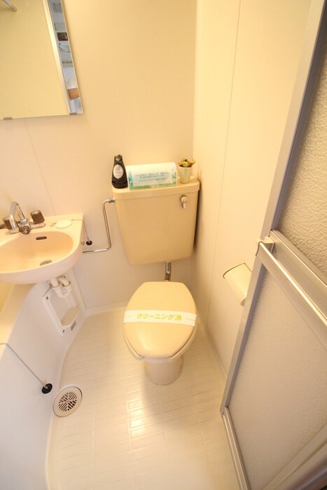 物件内観写真11　(トイレ)