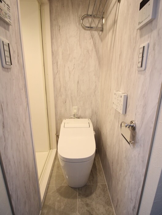 物件内観写真10　(トイレ)