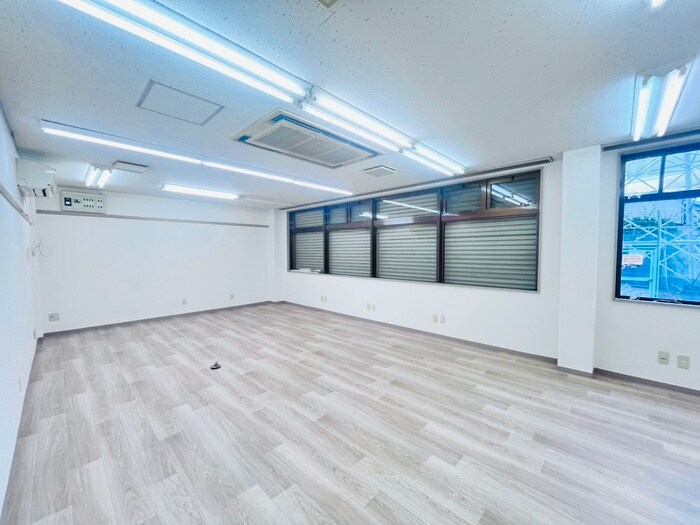 物件内観写真9　(居室)