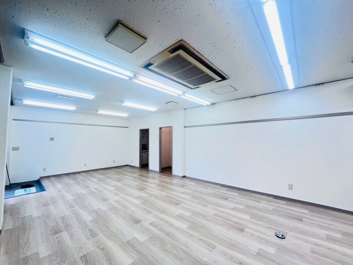 物件内観写真12　(居室)