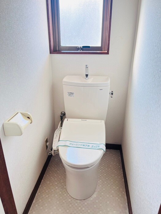 物件内観写真14　(トイレ)