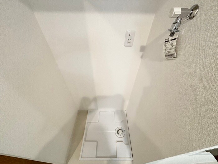 物件内観写真20　(洗濯機置場)