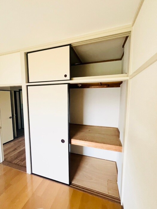 物件内観写真11　(収納)