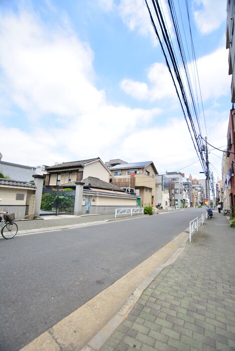 物件外観写真6　(周辺環境)