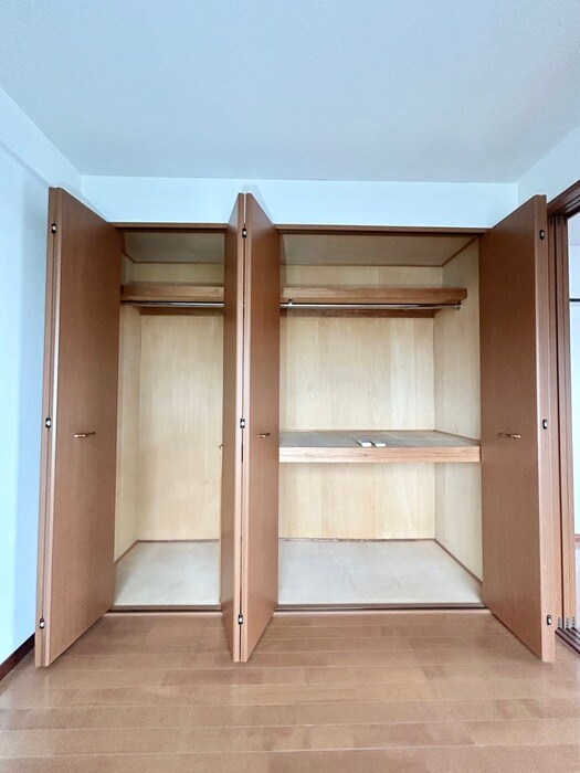 物件内観写真15　(収納)