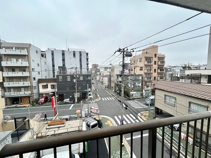 物件内観写真17　(室内からの展望)