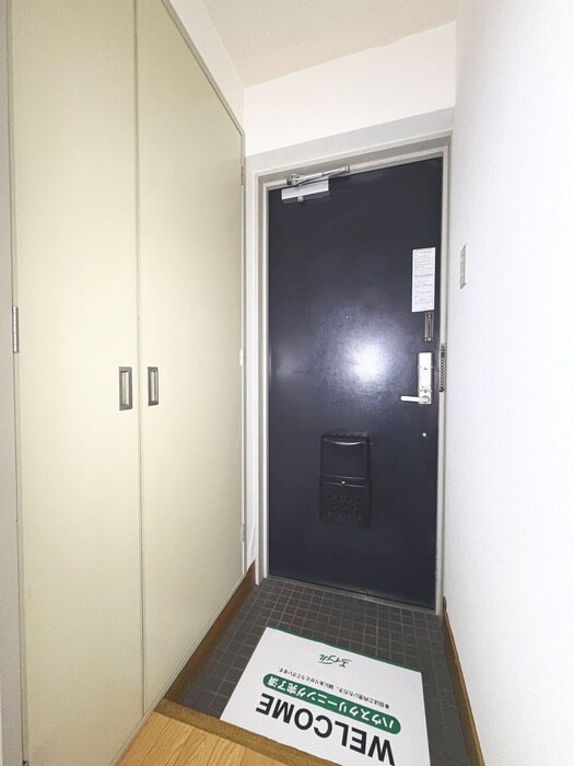 物件内観写真20　(玄関)