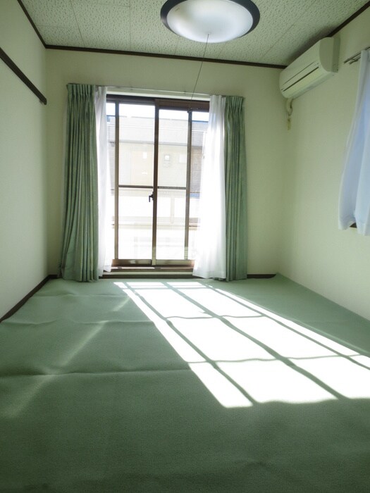 物件内観写真7　(居室)