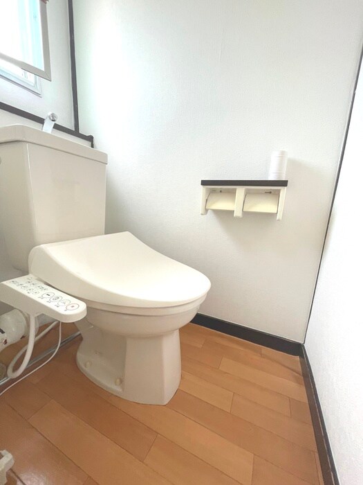 物件内観写真10　(トイレ)