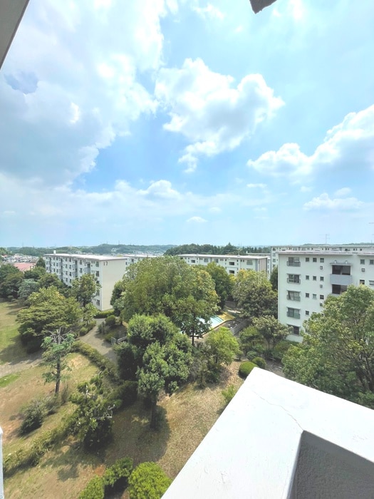 物件内観写真15　(室内からの展望)