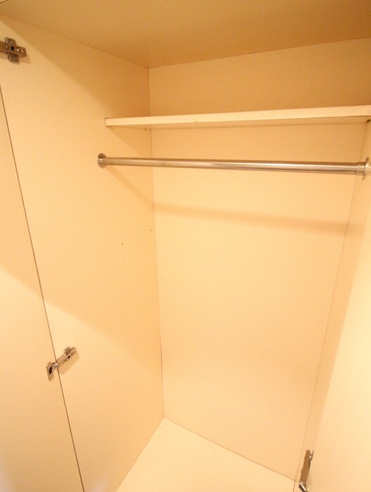 物件内観写真10　(収納)