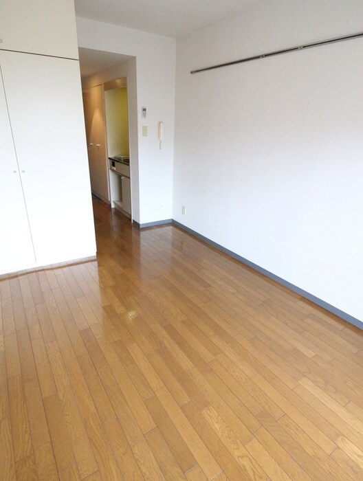 物件内観写真15　(居室)