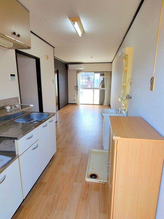 物件内観写真8　(玄関)