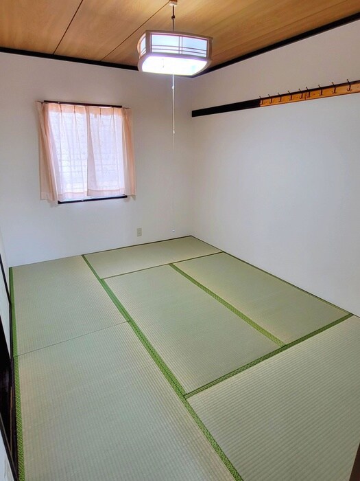 物件内観写真10　(居室)