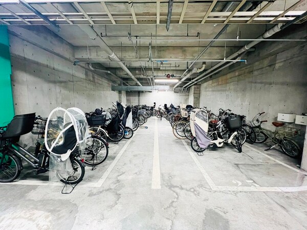 駐輪場