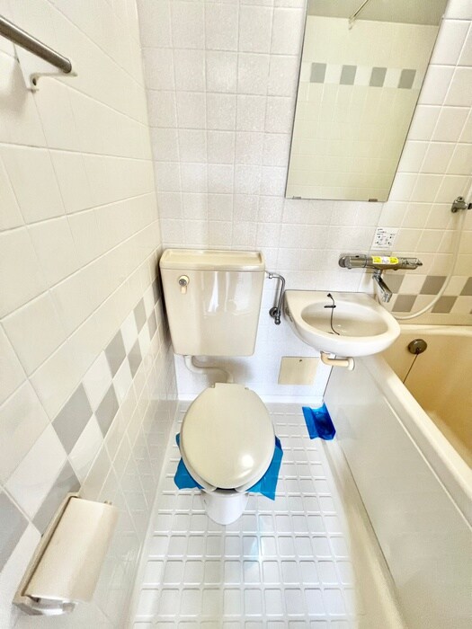 物件内観写真12　(トイレ)