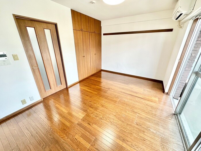 物件内観写真17　(居室)