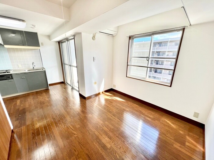 物件内観写真18　(居室)