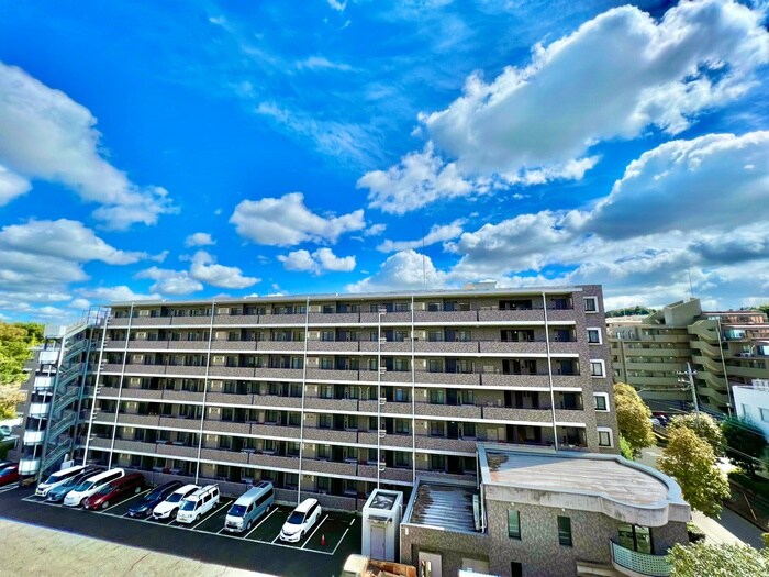 物件内観写真22　(室内からの展望)