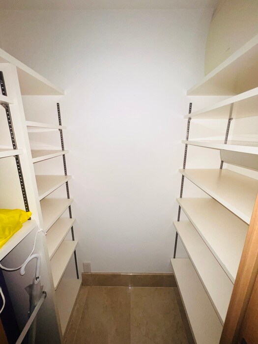 物件内観写真13　(靴箱)