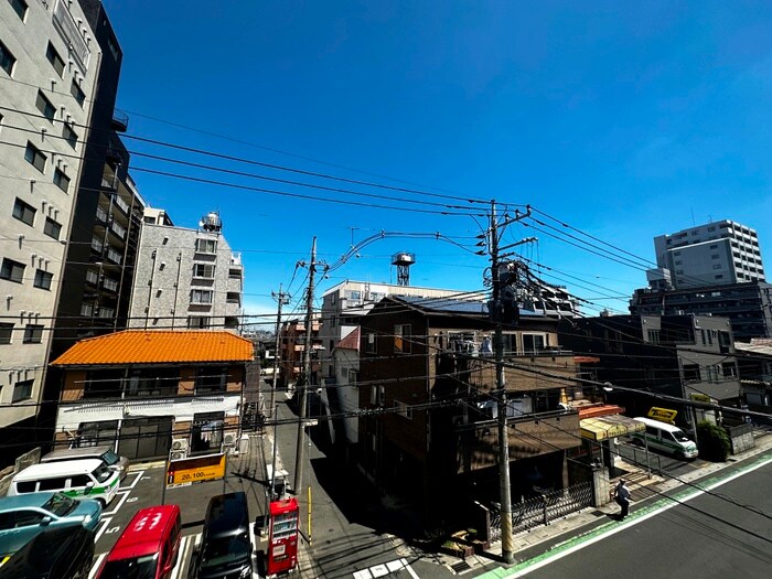 物件内観写真20　(室内からの展望)