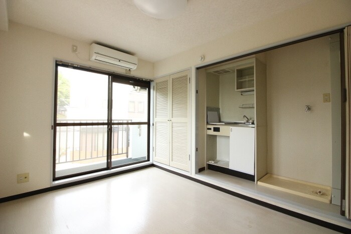 物件内観写真9　(居室)