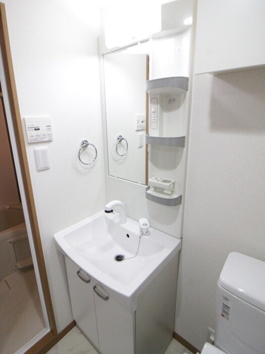 物件内観写真13　(洗面)