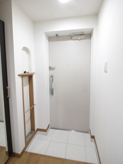 物件内観写真20　(玄関)