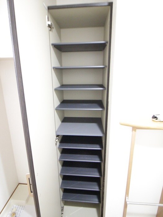 物件内観写真21　(靴箱)