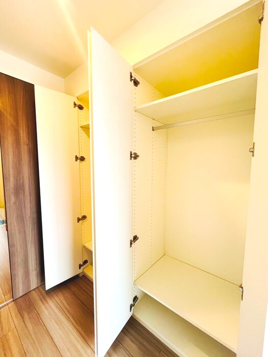 物件内観写真16　(収納)