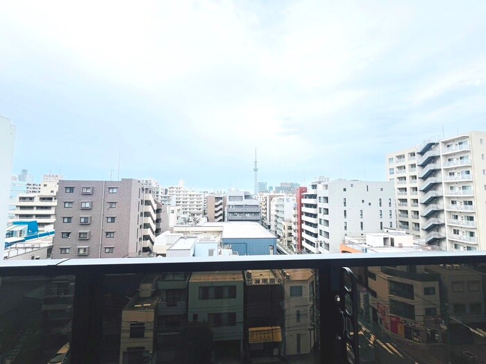 物件内観写真18　(室内からの展望)