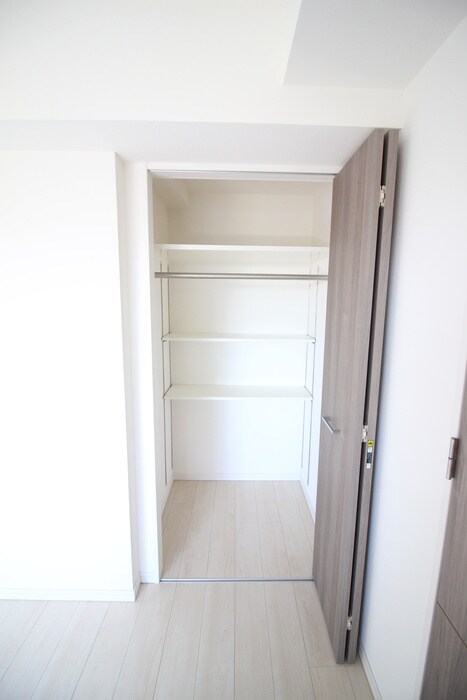 物件内観写真18　(収納)