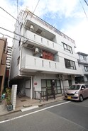 三恵鶴見ハイツ