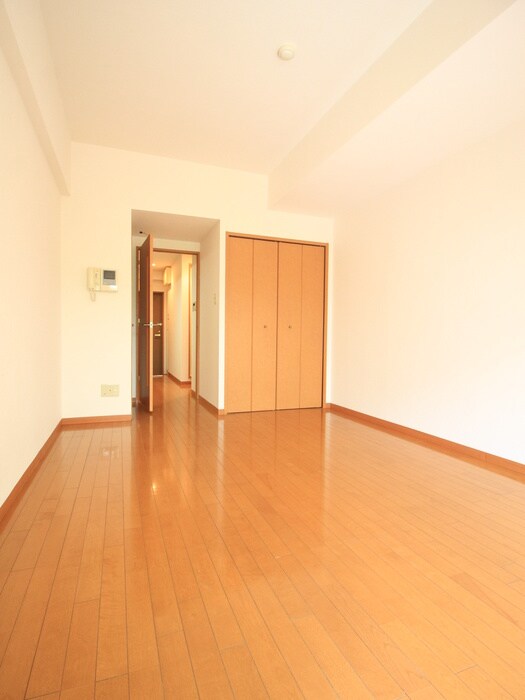 物件内観写真6　(居室)