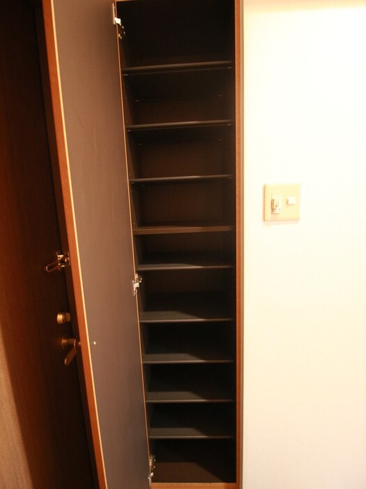 物件内観写真20　(靴箱)