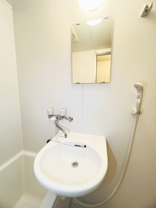 物件内観写真11　(洗面)