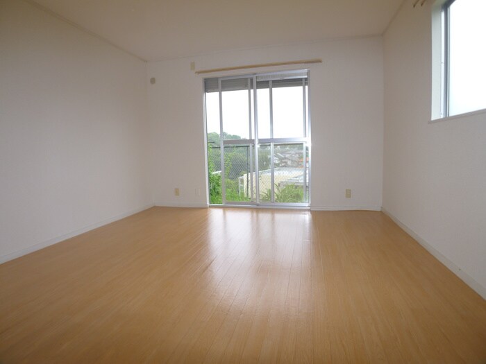 物件内観写真19　(居室)