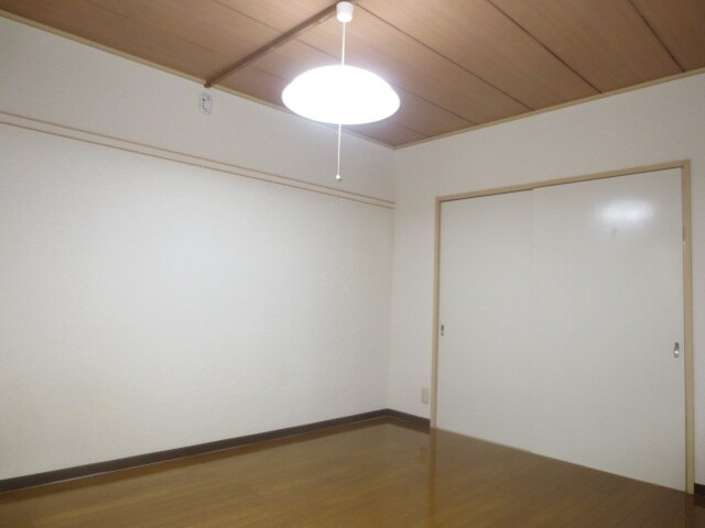 物件内観写真11　(居室)