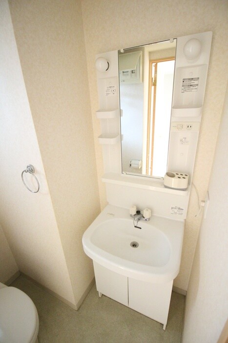 物件内観写真10　(洗面)