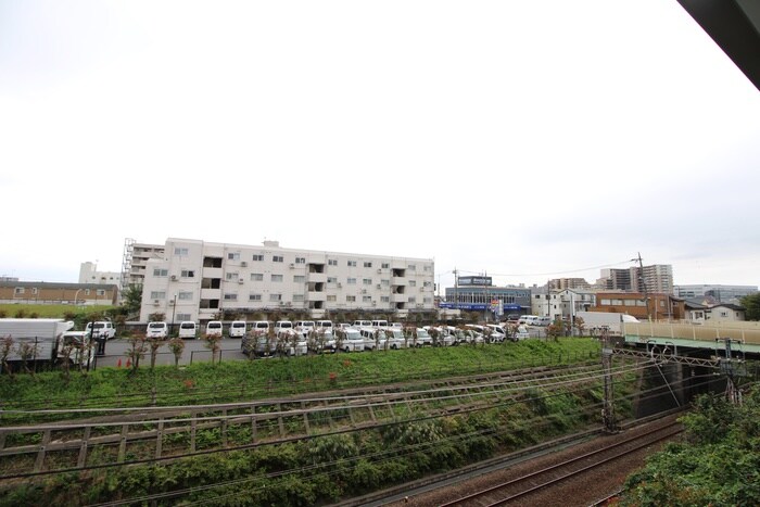 物件内観写真15　(室内からの展望)