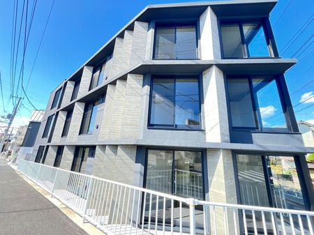 ｔｒｉａｓ１１０外観写真