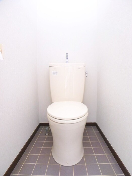 物件内観写真15　(トイレ)