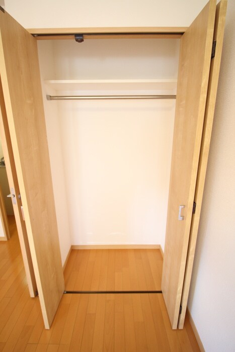 物件内観写真16　(収納)