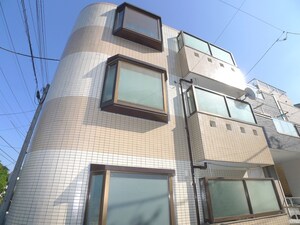 ｱﾙﾌｧｽﾃｰｼﾞ外観写真