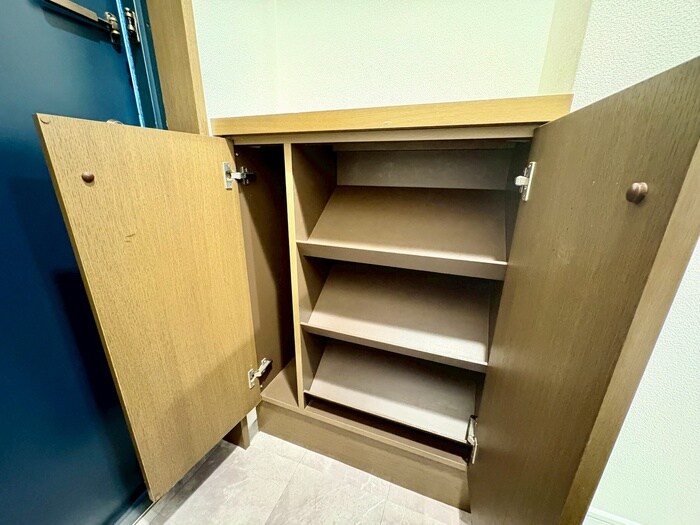 物件内観写真19　(靴箱)