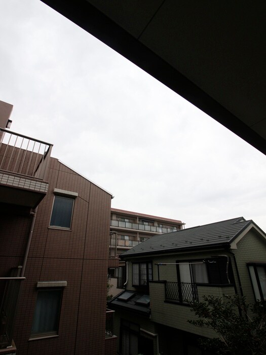 物件内観写真14　(室内からの展望)