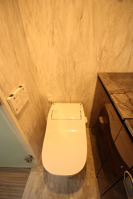 物件内観写真10　(トイレ)